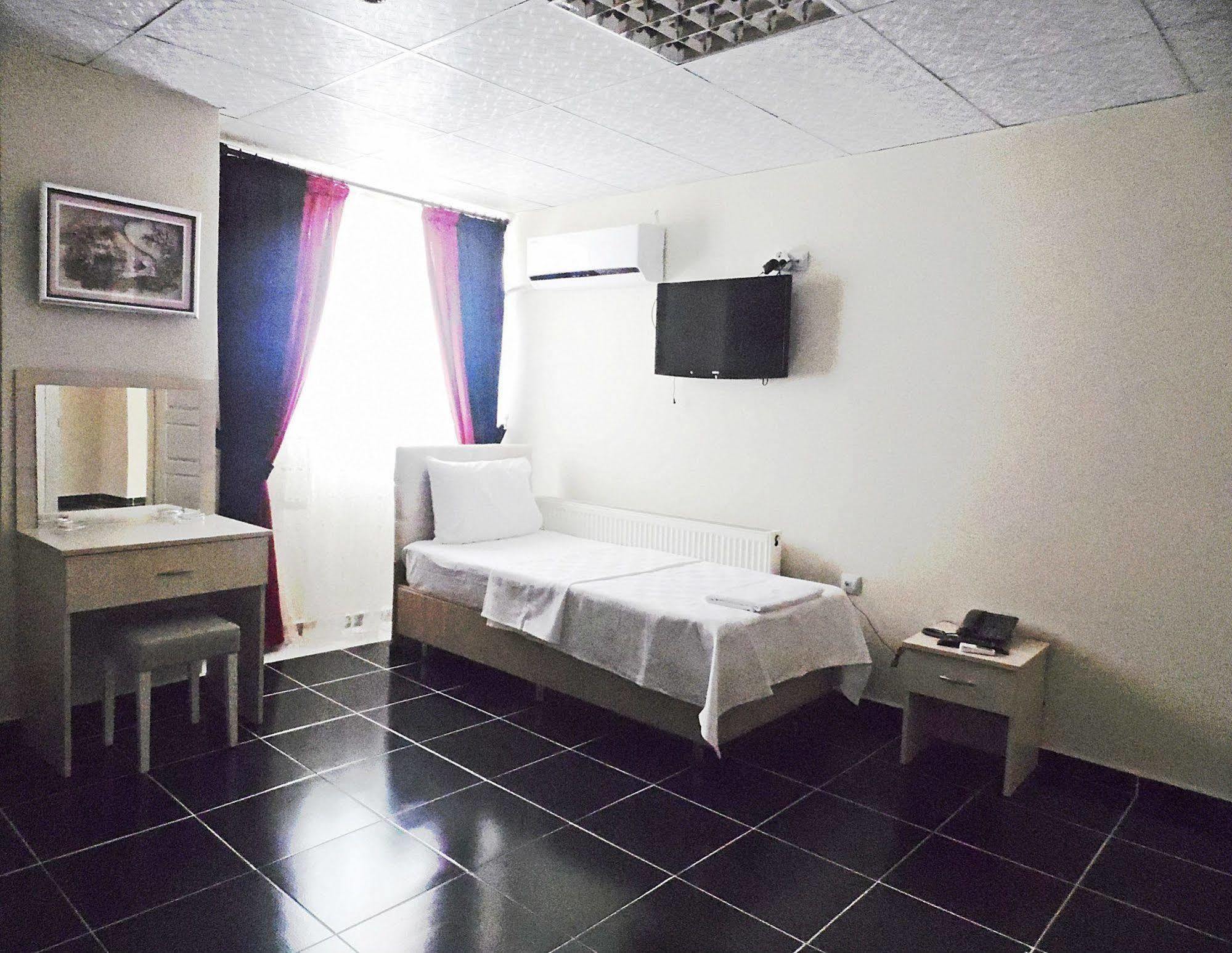 Saral Otel Derince Buitenkant foto