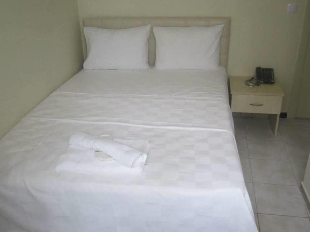 Saral Otel Derince Buitenkant foto